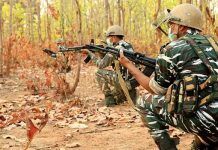 நக்சலைட்டுகள் 8 பேர் சுட்டுக்கொலை; சத்தீஸ்கரில் பாதுகாப்பு படையினர் அதிரடி